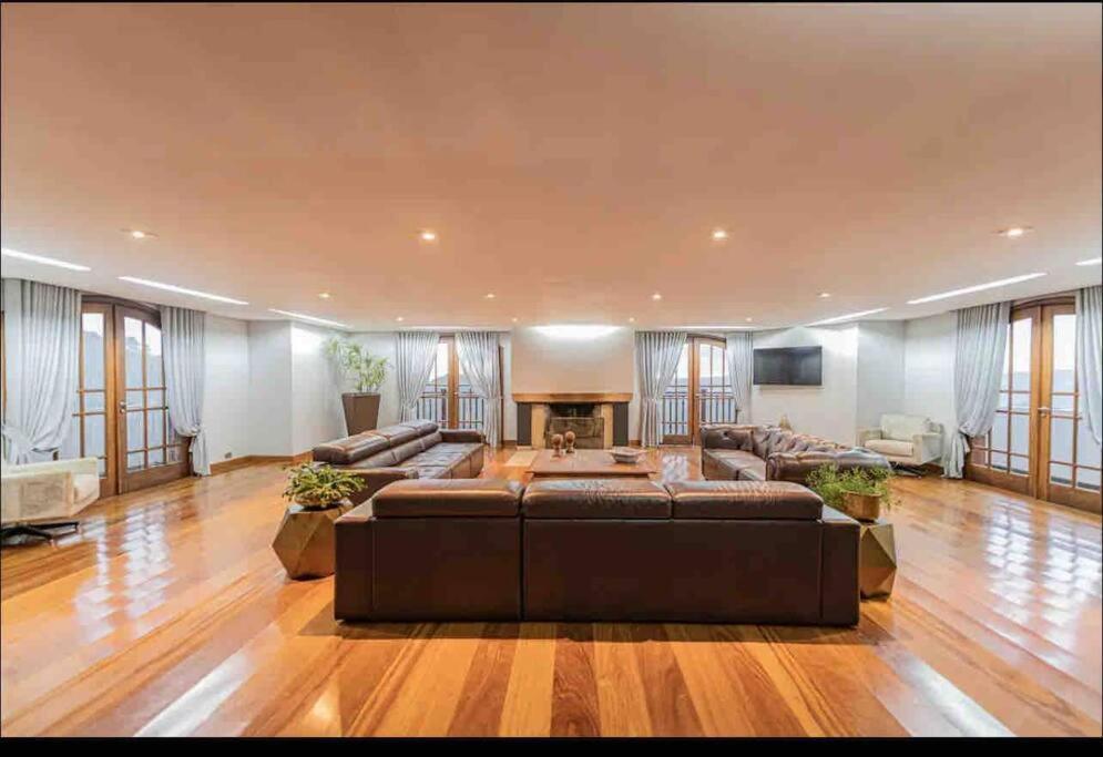Apartamento 106 Com Bela Vista E Piscina Aquecida - By Hostyn
